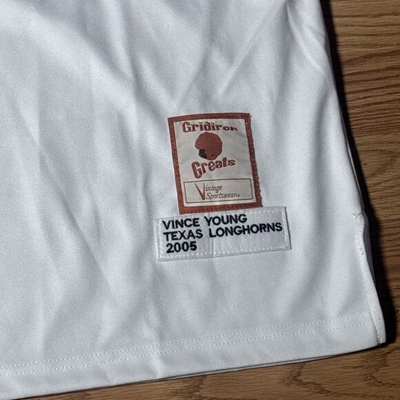 Texas Longhorns Football Jersey Vince Young Rose Bowl Gridiron Greats Size 54 - Picture 2 of 11